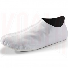 GORE-TEX® LINER: Impermeable y transpirable. Con menos costuras y con mayor cobertura que la competencia.