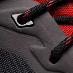 Refuerzos del agujero de encaje-cordón. Sin costuras en el exterior para un diseño elegante y de alta durabilidad.